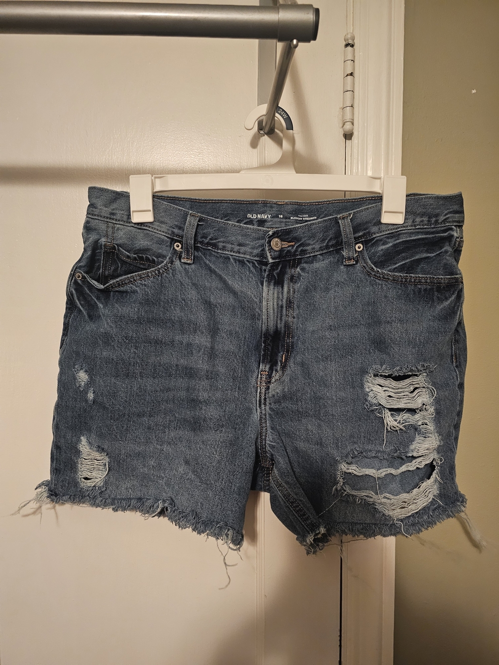 Old Navy Distressed Denim Women’s Shorts - Blue